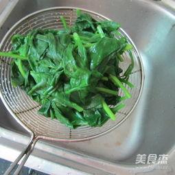 乳瓜只能凉拌吃吗视频,告别凉拌，探索更多美味可能